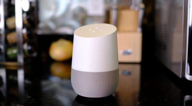 amazon-echo-vs-google-home-design