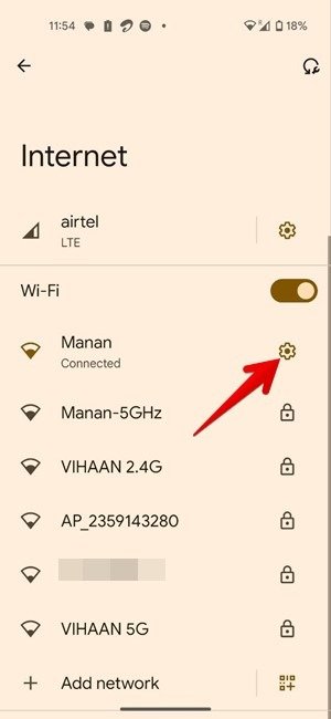 Значок настроек рядом с Wi-Fi на Android.