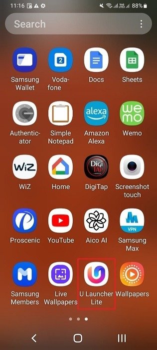 Значок приложения UI Launcher Lite отображается на главном экране Android.