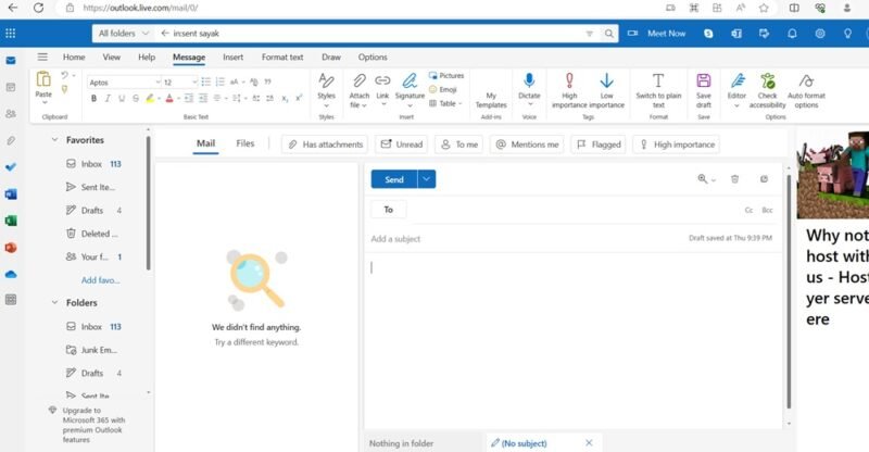 Веб-интерфейс Outlook.com с тремя панелями, классической лентой и многим другим.