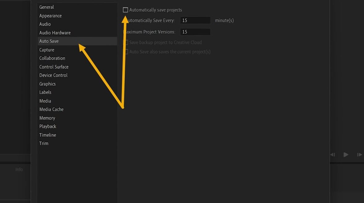 Отметьте опцию «Автоматически сохранять проекты» в премьере.