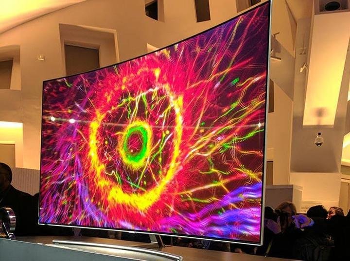 Samsung-qled-TV-яркость