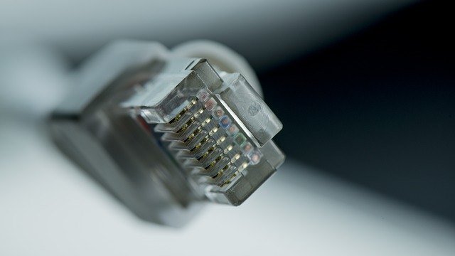 Переключатель Ethernet-кабеля