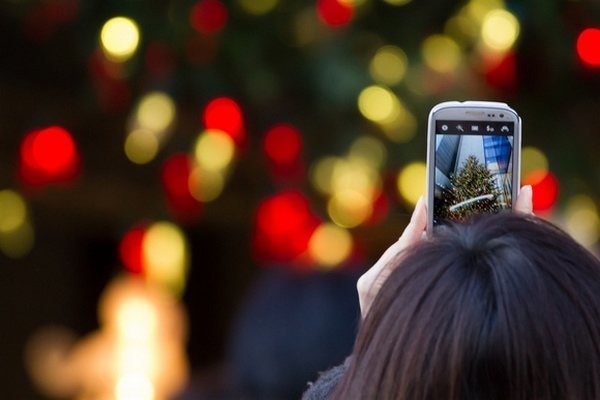 WiFi_Christmas_Lights_Phone