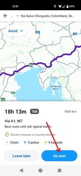 Нажатие кнопки «Идти сейчас» после расчета маршрута в приложении Waze.