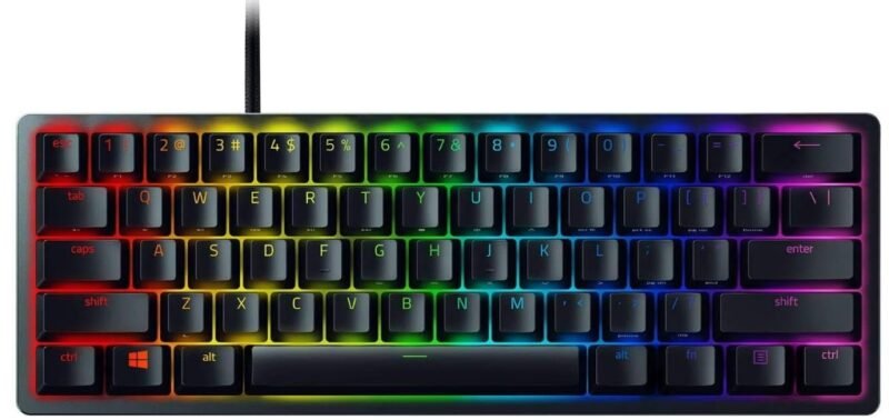 Мини-игровая клавиатура Razer Huntsman с подсветкой клавиш.