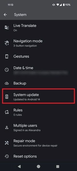 Нажмите «Обновление системы» в «Системе» на Android.