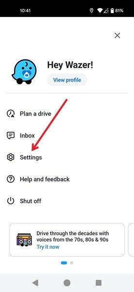 Нажатие на опцию «Настройки» в приложении Waze.