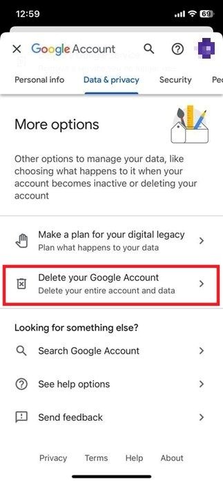 Нажатие кнопки «Удалить учетную запись Google» в приложении Gmail для iOS.