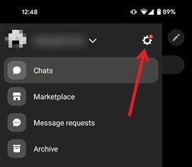 Доступ к значку шестеренки в приложении Messenger для мобильных устройств.