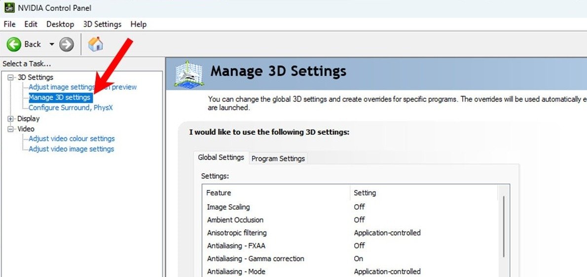 Нажмите «Управление настройками 3D» в приложении «Панель управления NVIDIA».