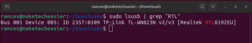 Терминал, показывающий активное в данный момент USB-устройство Wi-Fi в Linux.