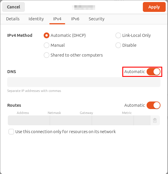 Снимок экрана, на котором показан переключатель DNS «Автоматический» на вкладке IPv4.