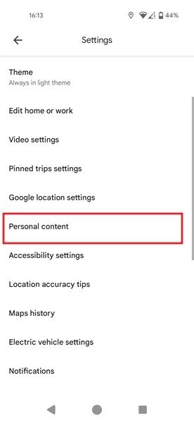 Нажмите «Личный контент» в настройках Google Maps.