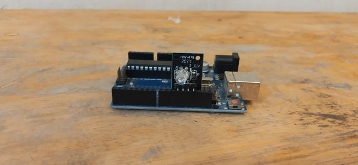 Светодиодный модуль Hw 479 Rgb, установленный непосредственно на Arduino Uno