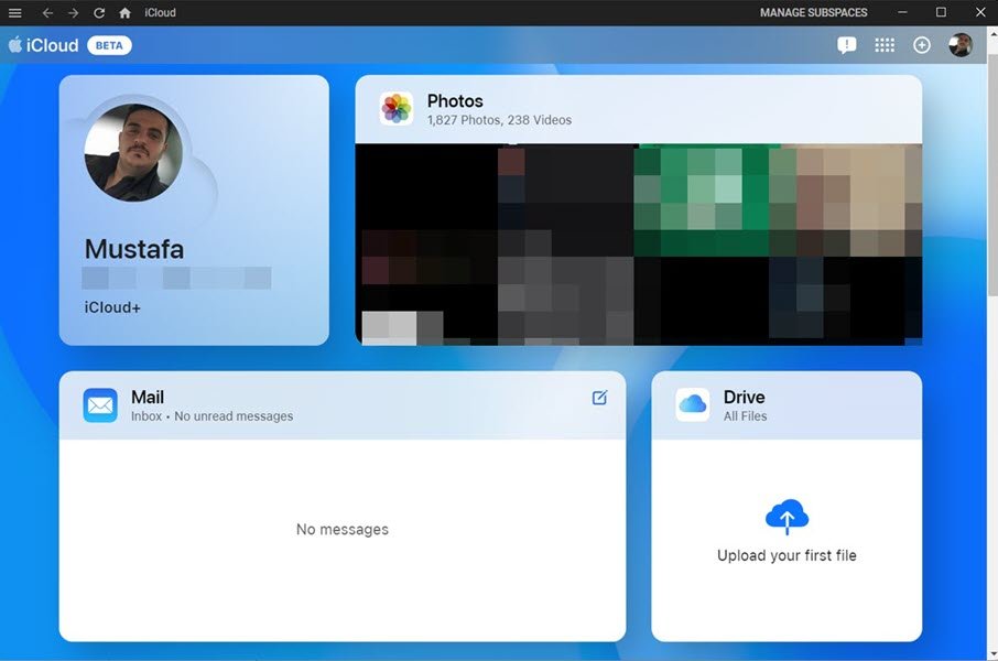 Представление iCloud в Windows с видимым приложением «Фотографии».