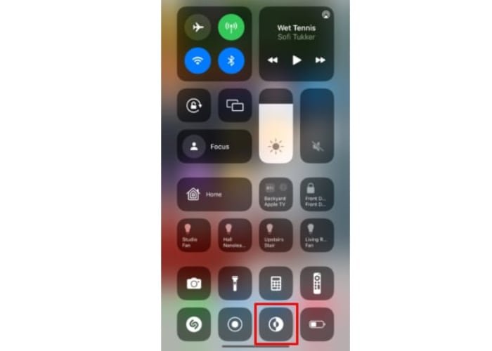 Темный режим iOS 15