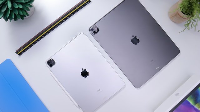 Ipad Pro 2020 против камеры Ipad Pro 2021