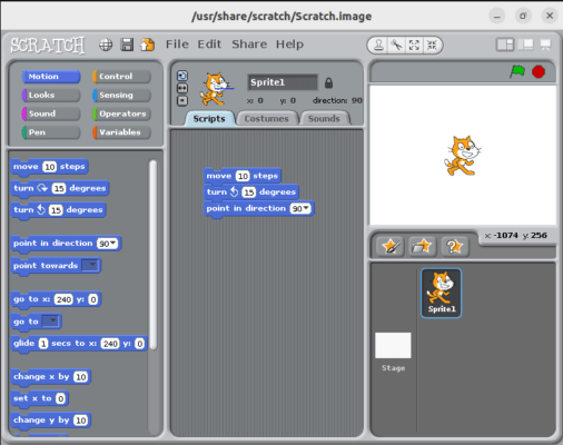 Целевой экран для Scratch. В середине окна отображается простой блочный код.