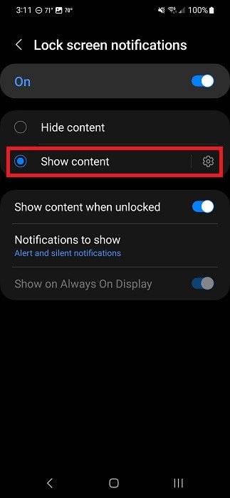 Коснитесь значка шестеренки рядом с надписью «Показать контент», чтобы настроить, какие приложения будут отображать контент на экране блокировки Android.
