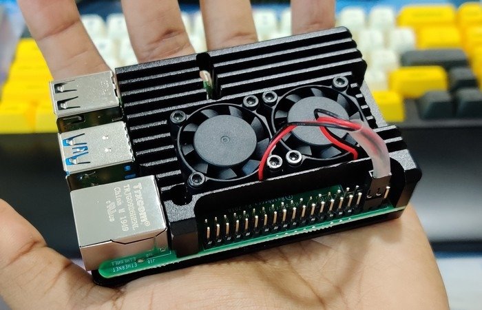 Настольный чехол Raspberry Pi 4 03