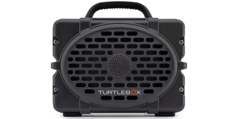 Прочный Bluetooth-динамик Turtlebox на передней панели