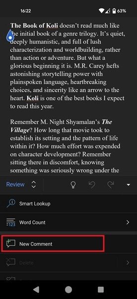 Нажатие на опцию «Новый комментарий» в приложении Word для Android.