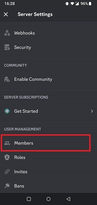 Нажмите «Участники» в разделе «Управление пользователями» в приложении Discord.