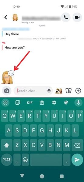 Присутствие Bitmoji в чате указывает на то, что собеседник находится онлайн в Snapchat.