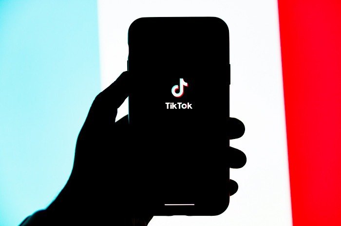 Us Tiktok Ban Неизбежный Красный Белый Синий Фон