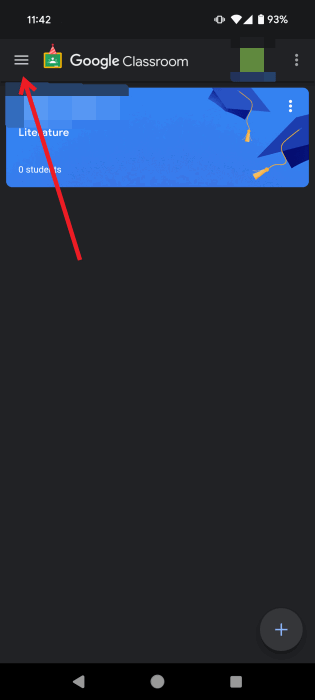 Нажатие на гамбургер-меню в приложении Google Classroom на Android.