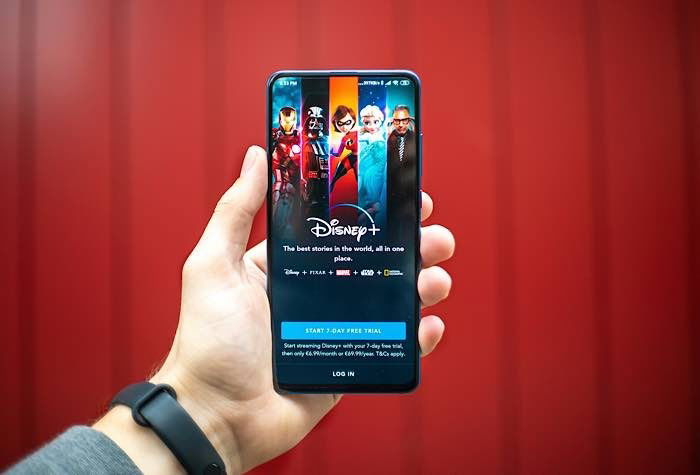 Disney Plus взломал учетную запись для обмена паролями на смартфоне