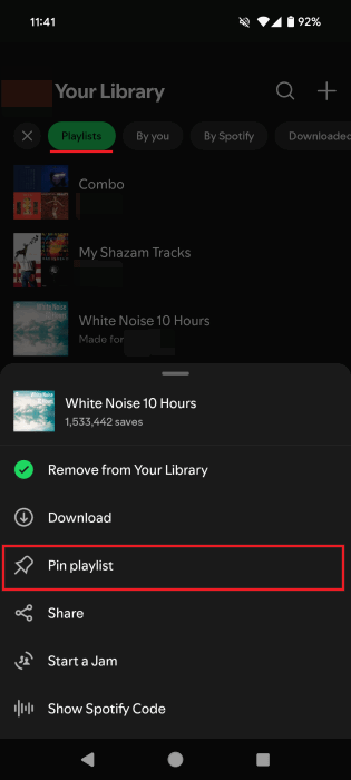 Выбор опции «Закрепить плейлист» в приложении Spotify.