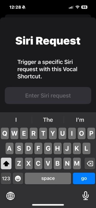 Экран запроса Siri в меню специальных возможностей iPhone.